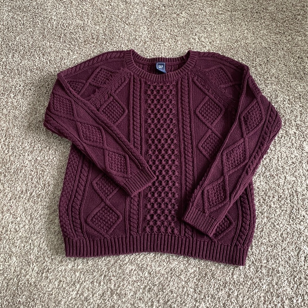 Gap cable knit sweater